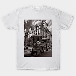 Central Park West Street Food Manhattan NYC T-Shirt